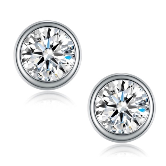 Genuine ~Certified 1 Carat Bezel Set Diamond 18k White Gold Stud Earrings Unisex